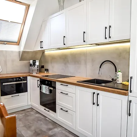 U Topora Dakar Z Jacuzzi