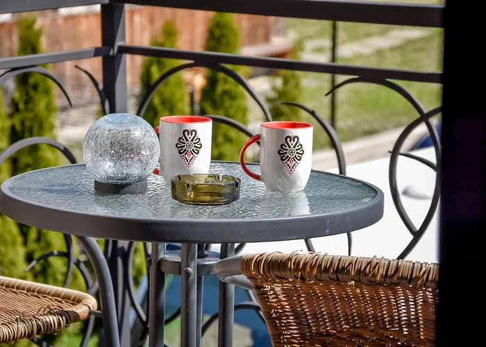 U Topora Dakar Z Jacuzzi Chalet