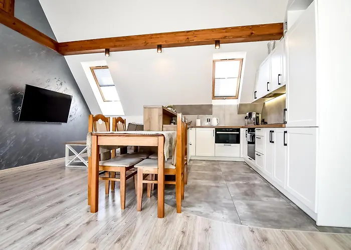 U Topora Dakar Z Jacuzzi Chalet