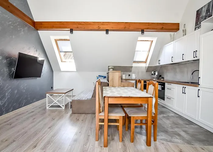 U Topora Dakar Z Jacuzzi Chalet